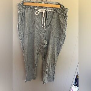 XL Anthropologie Crop green + White Pinstripe tie elastic Waist Pants. Nautical